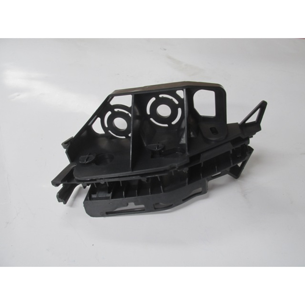 PEUGEOT 308- 11/13; ÖN TAMPON BRAKETİ SOL (PLASTİK) (LM) 1549-2024