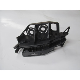 PEUGEOT 308- 11/13; ÖN TAMPON BRAKETİ SOL (PLASTİK) (LM) 1549-2024
