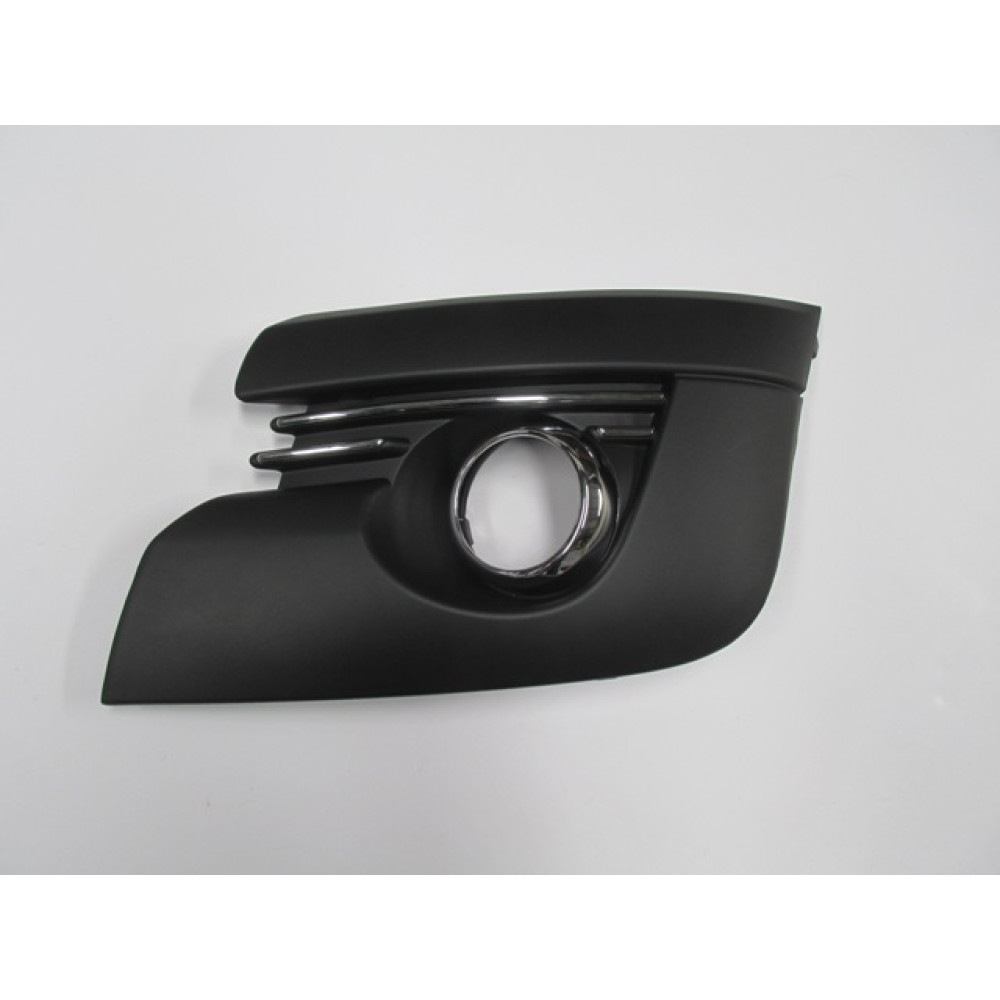 PEUGEOT 3008- 09/13; SİS LAMBA KAPAĞI SOL SİS DELİKLİ (SİS ÇERÇEVESİ NİKELAJLI) (TYG) 1553-2062
