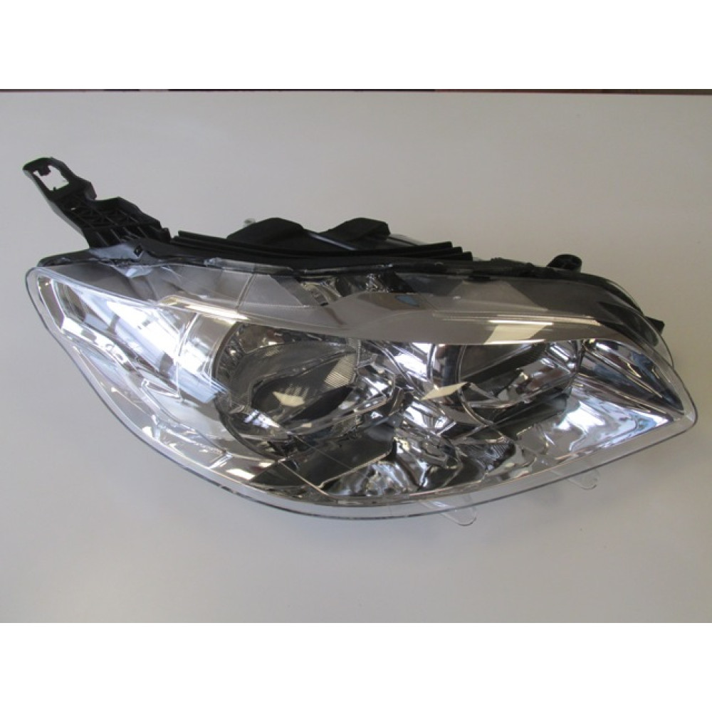 PEUGEOT 301- 13/16; FAR LAMBASI SAĞ ELEKTRİKLİ/MOTORLU(H7/H1) (AYFAR) (E MARKLI) 1567-1001