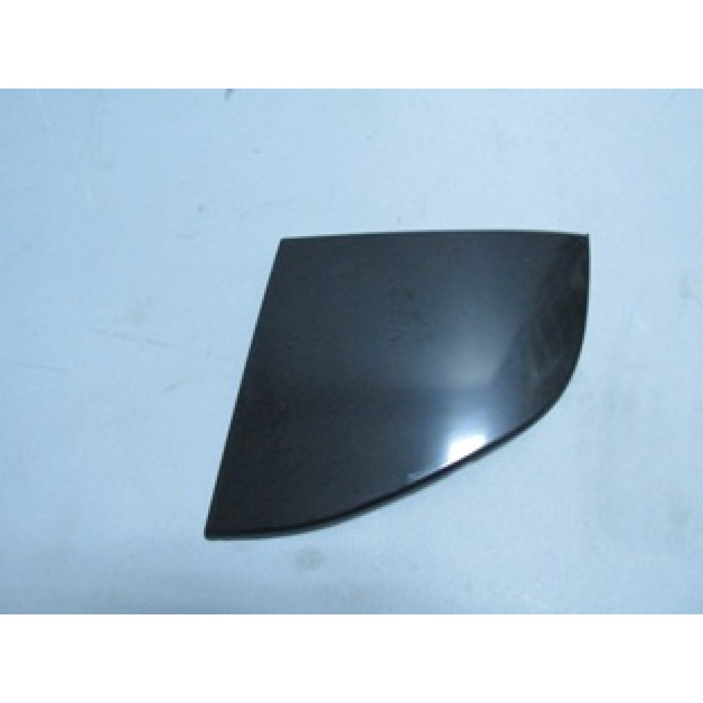 MITSUBISHI CANTER- FUSO- 06/12; ÖN CAM IZGARASI SOL (SİLGİ PANELİ)(FE711/839/59E/G) (TW) 172-1982