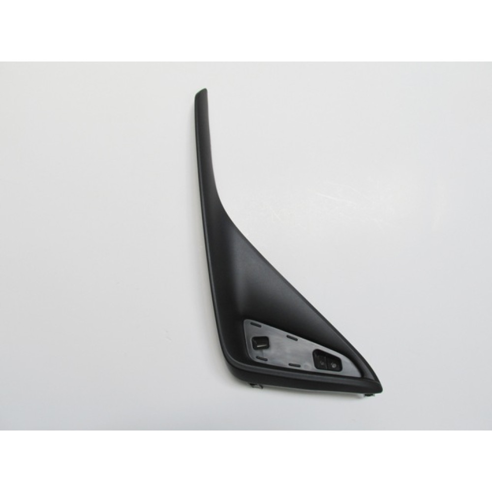 TOYOTA CHR- 16/23; ARKA TAMPON REFLEKTÖRÜ DIŞ PLASTİĞİ SOL (TW) 178-1602A