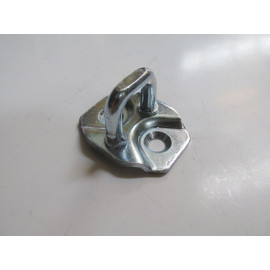 FIAT EGEA- CROSS- 21/24; ÖN KAPI KİLİT KARŞIĞI SAĞ/SOL AYNI (ADET) 1847-2245