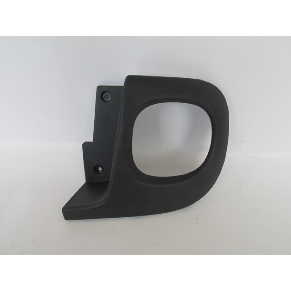 FIAT 500L- 13/16; ARKA TAMPON BANDI SAĞ (SİS DELİKLİ) (FPI) 1856-2611