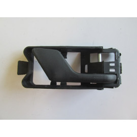 FIAT TEMPRA- 90/99; ÖN KAPI İÇ AÇMA KOLU SAĞ SİYAH 1866-3011