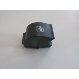 FIAT DOBLO- 01/05; ÖN/ARKA CAM DÜĞME BUTONU SAĞ/SOL ADET 1870-1955