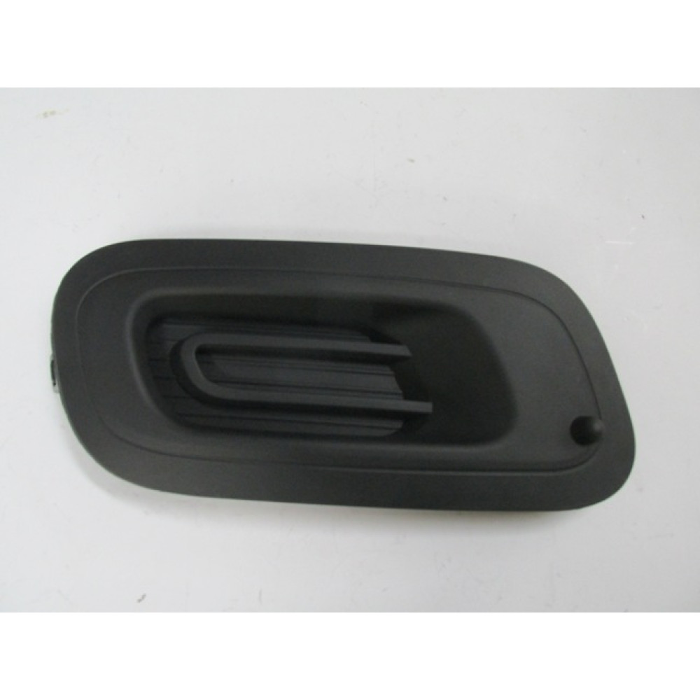 FIAT PANDA- 12/21; SİS LAMBA KAPAĞI SAĞ SİSSİZ 1881-2061