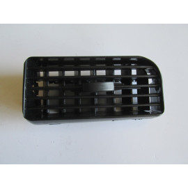 FIAT LINEA CLASSIC- 06/15; ÖN GÖĞÜS ORTA ÜFLEME PETEĞİ SAĞ (DİFİZÖR) 1882-3407A