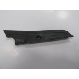 FIAT LINEA CLASSIC- 06/15; ÖN CAM KENAR PLASTİĞİ SAĞ (SİLGİ PANELİ/TESPİT PLASTİĞİ) SOL 1882-1982