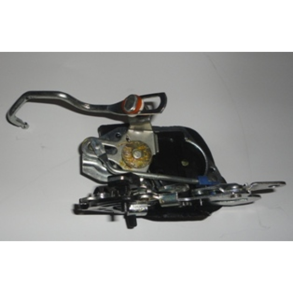 TOYOTA COROLLA- AE92- 88/92; ARKA KAPI KİLİDİ SAĞ (HUSHAN) 192-2249