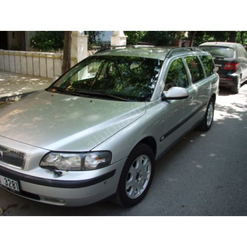 VOLVO V70- 00/04; ARAÇ BİLGİLERİ VE RESİMLERİ 1922-0000