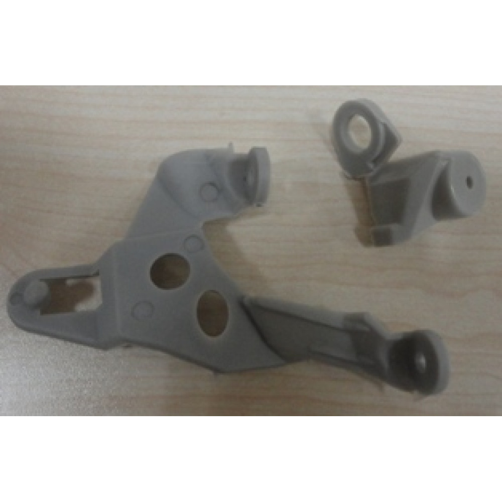 TOYOTA COROLLA- ZZE121- 02/06; FAR ÜST VE YAN TAMİR KİTİ SAĞ (BAĞLANTI BRAKETİ) (2Lİ SET) 199-100R