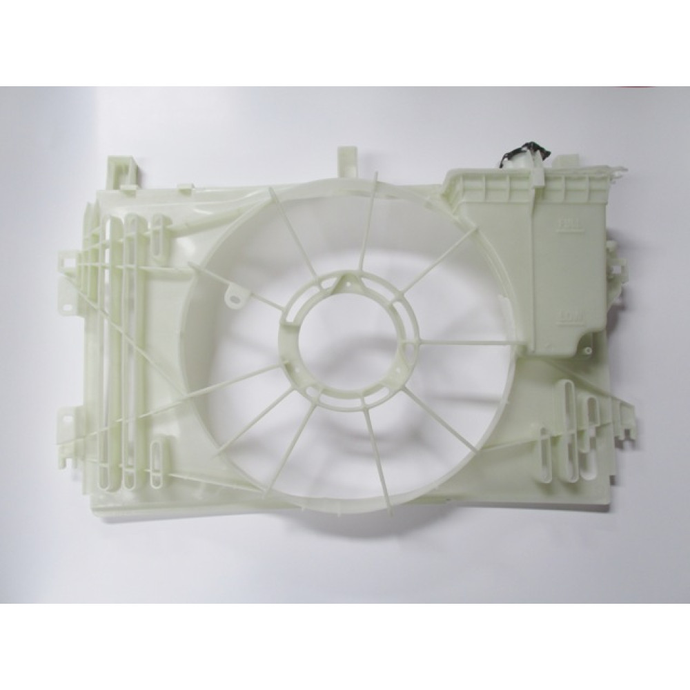 TOYOTA COROLLA- ZZE121- 02/04; RADYATÖR FAN DAVLUMBAZI BOŞ GÖVDE (SU DEPOSU İLE) BENZİNLİ(TW 199-4815