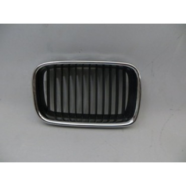 BMW 3 SERI- E36- SD/COUPE- 91/94; ÖN PANJUR SAĞ SİYAH/NİKELAJ ÇERÇEVELİ (TW) 2004-2341