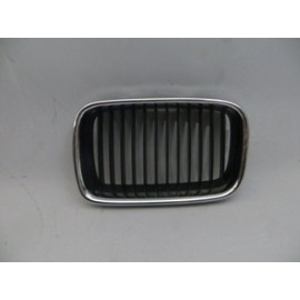 BMW 3 SERI- E36- SD/COUPE- 91/94; ÖN PANJUR SOL SİYAH/NİKELAJ ÇERÇEVELİ (TW) 2004-2342