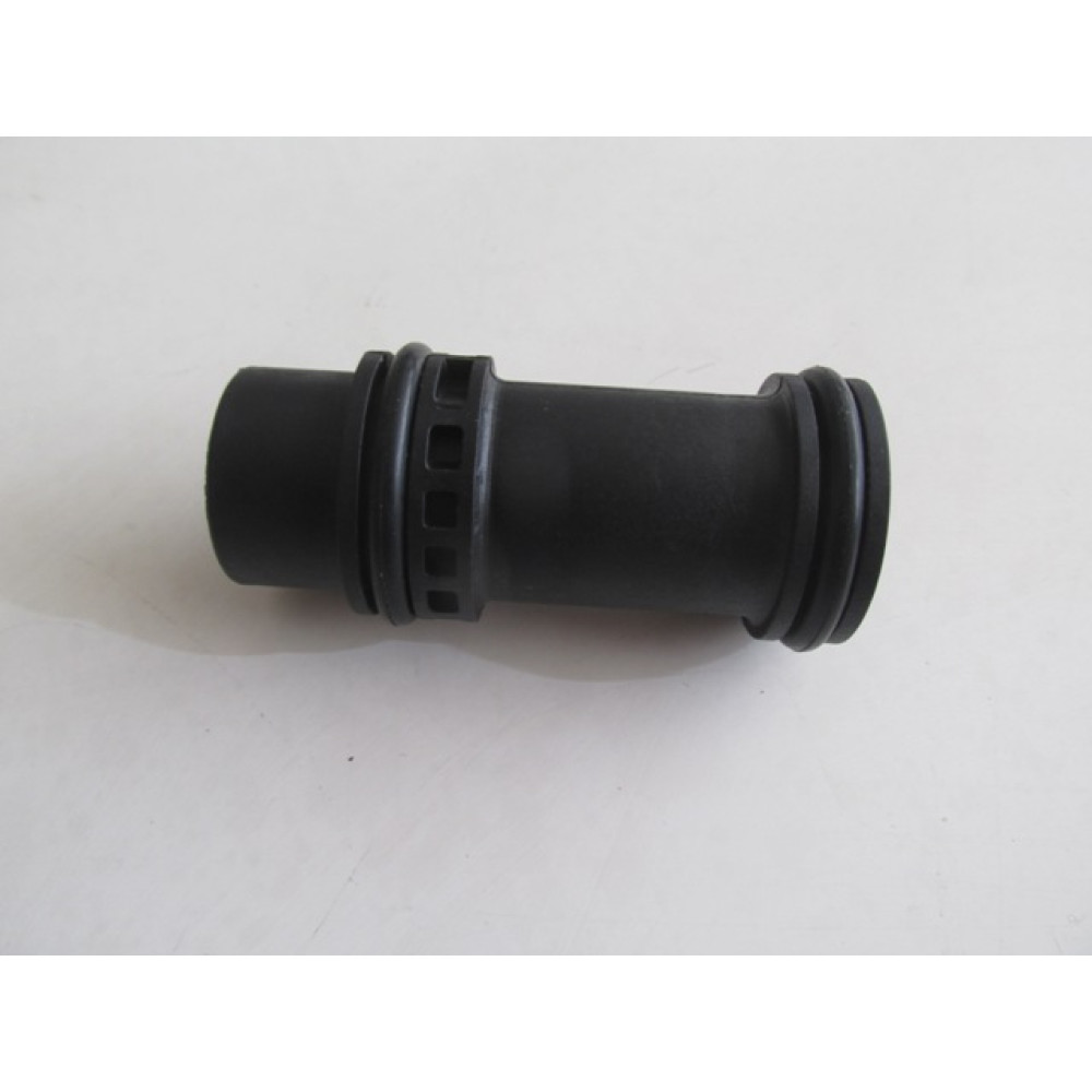 BMW X3- E83- 04/10; YAĞ RADYATÖR HORTUMU EŞANŞÖR BORUSU UZUN 2045-4843A