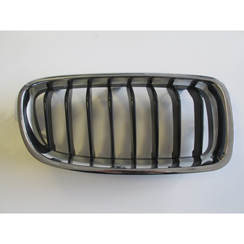 BMW 3 SERI- F30- 12/14; ÖN PANJUR SAĞ NİKELAJLI İÇ PETEKLERİ SİYAH (SPORT LINE) (TW) 2009-2341A