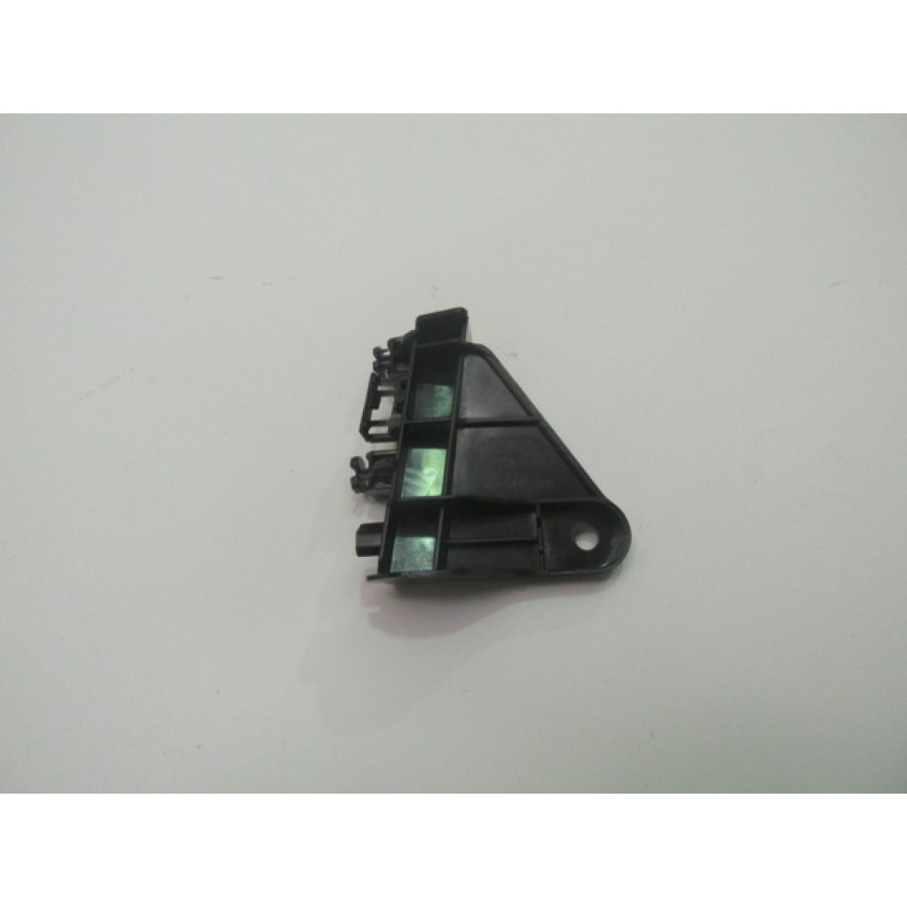 TOYOTA COROLLA- NDE180- 13/18; ARKA TAMPON BAĞLANTI BRAKETİ SAĞ PLASTİK (TW) 201-2631
