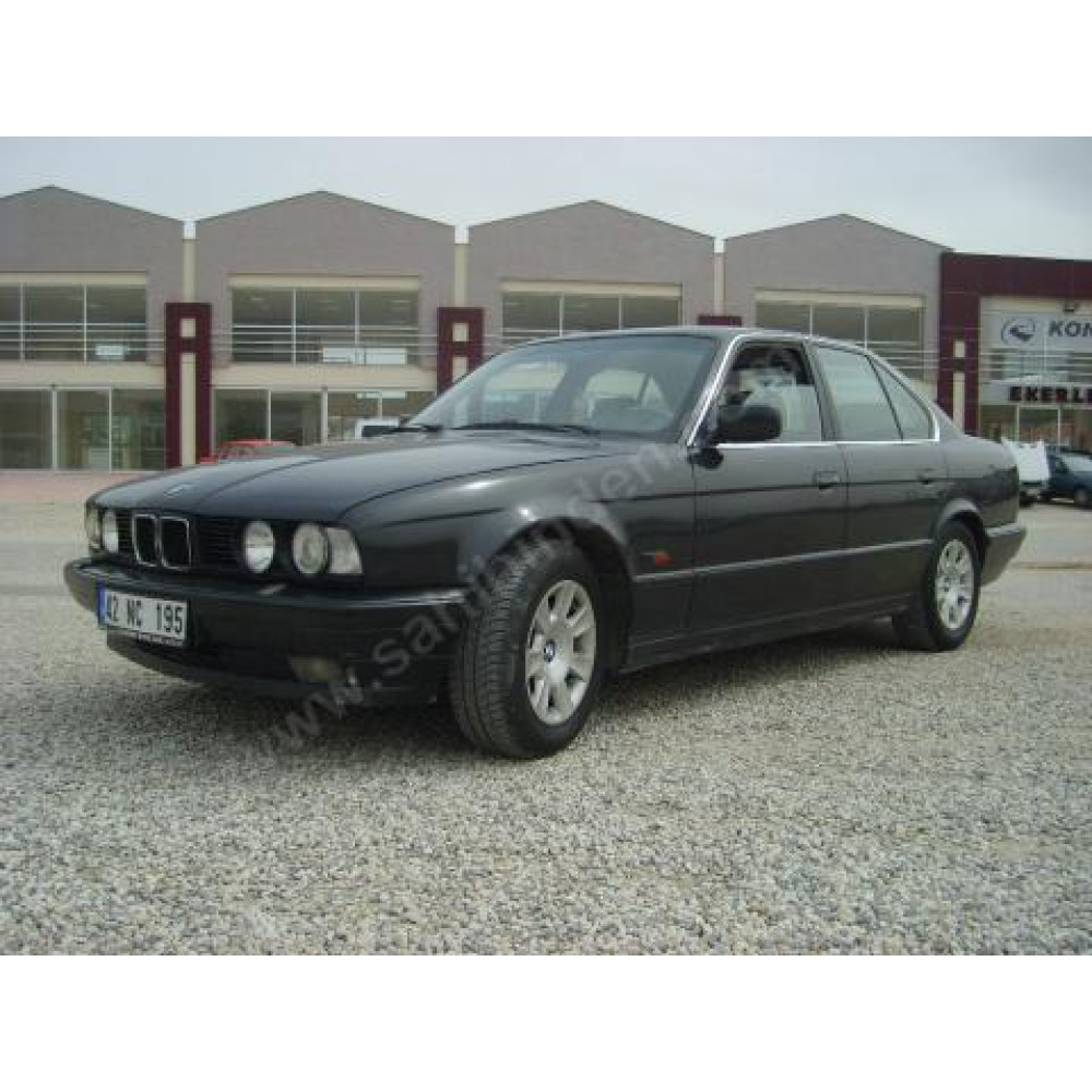 BMW 5 SERI- E34- 88/95; ARAÇ BİLGİLERİ VE RESİMLERİ 2011-0000
