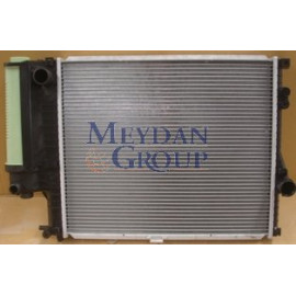BMW 5 SERI- E39- 01/03; SU RADYATÖRÜ MANUEL (PLASTİK KAZAN) ALÜMİNYUM 2SIRA PETEK 52.5/44 (TOMSUN) 2017-4811