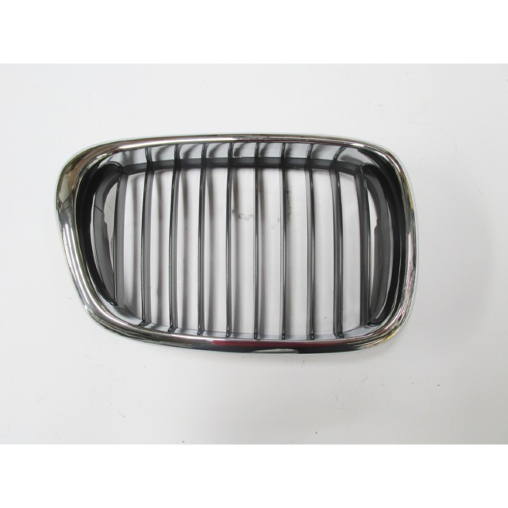 BMW 5 SERI- E39- 01/03; ÖN PANJUR SAĞ NİKELAJLI/SİYAH (TW) 2017-2341