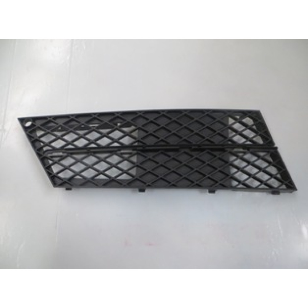 BMW 5 SERI- E60- 07/10; ÖN TAMPON PANJURU SAĞ SİYAH (TW) 2020-2011