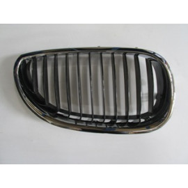 BMW 5 SERI- E60- 04/10; ÖN PANJUR SAĞ NİKELAJLI/SİYAH (TW) 2020-2341