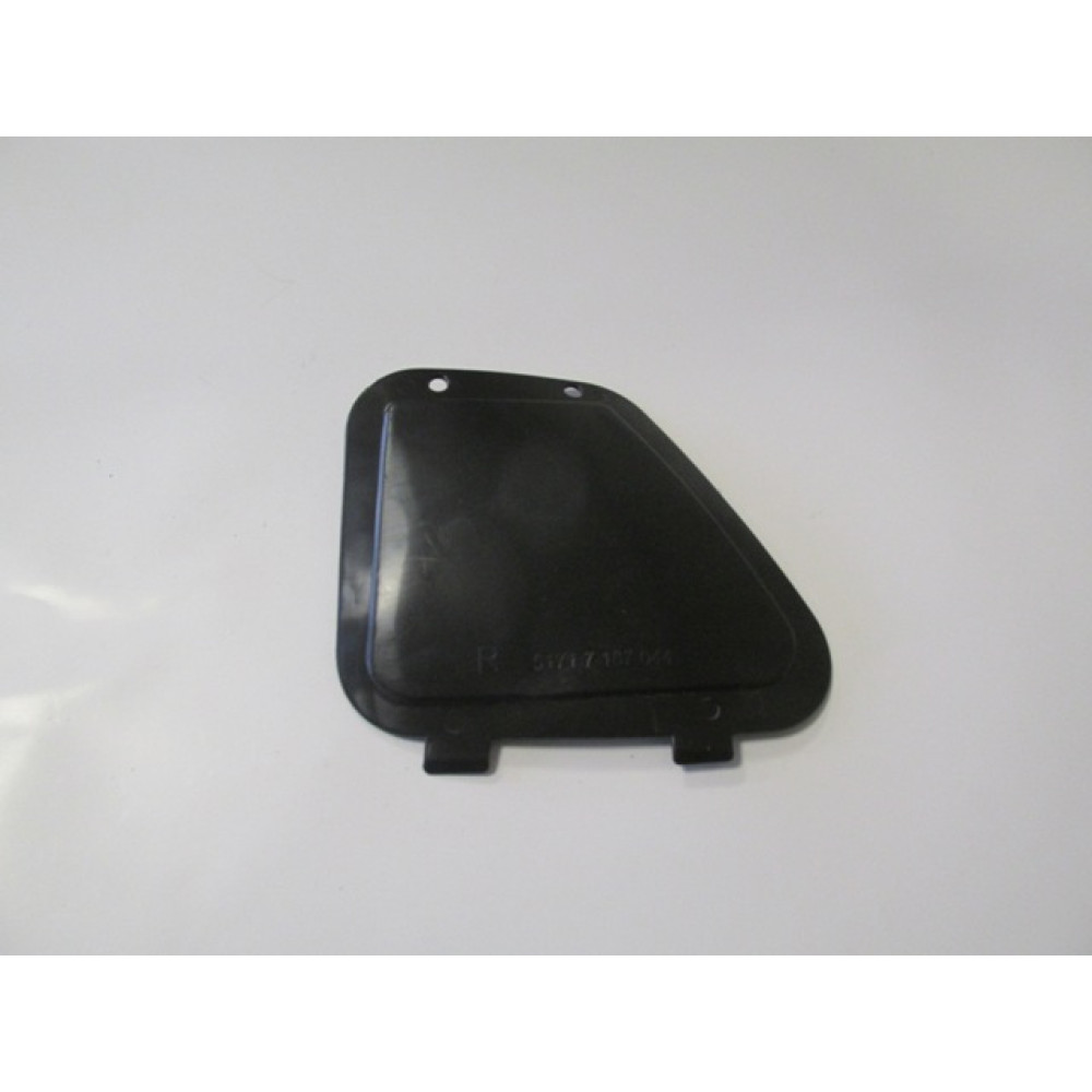 BMW 5 SERI- F10- 10/16; ÖN ÇAMURLUK DAVLUMBAZI ÜST KAPAĞI SAĞ (PLASTİK ENJEKSİYON) 2021-2111B