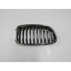 BMW 5 SERI- F10- 13/16; ÖN PANJUR SAĞ NİKELAJLI (İÇ PETEKLERİ SİYAH) (TW) 2021-2343