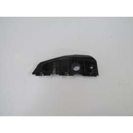 TOYOTA AURIS- 11/12; ÖN TAMPON İÇ BAĞLANTI BRAKETİ SOL PLASTİK (EAGLE BODY) 204-2024