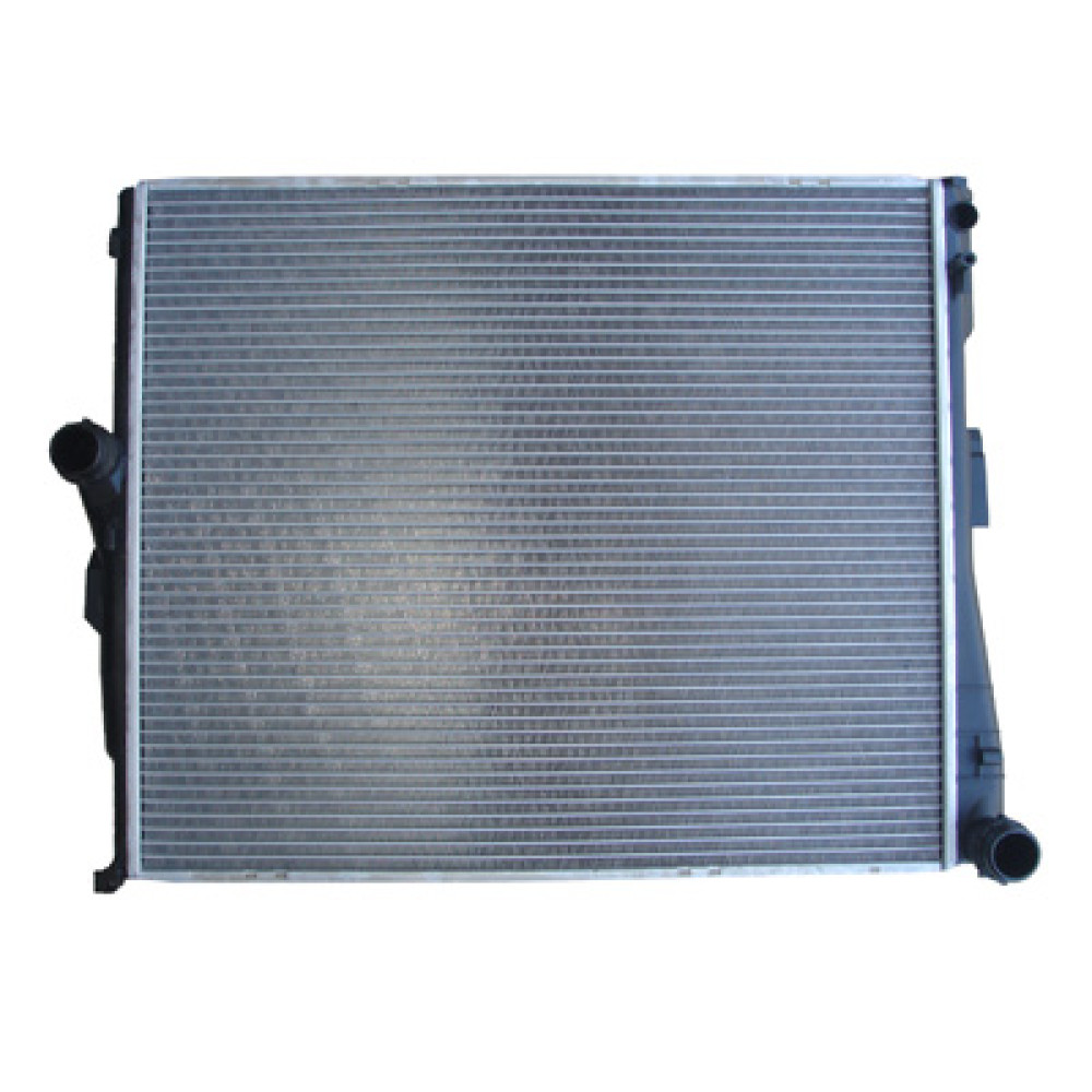 BMW X3- E83- 04/10; SU RADYATÖRÜ MANUEL ALÜMİNYUM (1SIRA) (3.0L V6) 2045-4811