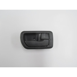 TOYOTA CARINA- 97/98; ÖN KAPI İÇ AÇMA KOLU SAĞ SİYAH (HUSHAN) 207-3011