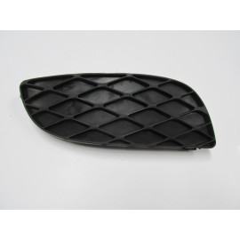 TOYOTA YARIS- 02/06; SİS LAMBA KAPAĞI SAĞ (SİS DELİKSİZ) (DAMLA GÖZLÜ)(EUROBUMP) 216-2061