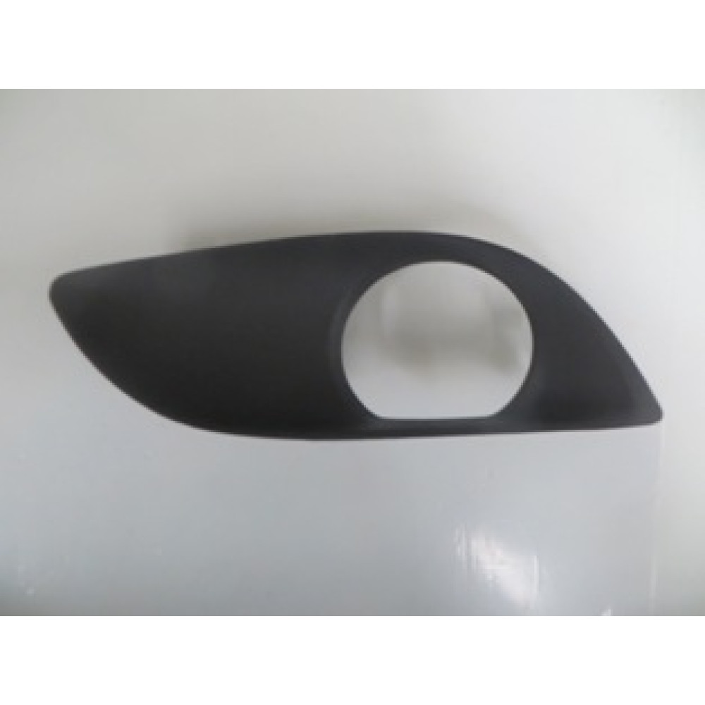 TOYOTA YARIS- 09/11; SİS LAMBA KAPAĞI SAĞ SİYAH (SİS DELİKLİ) (CASP) 217-2061A