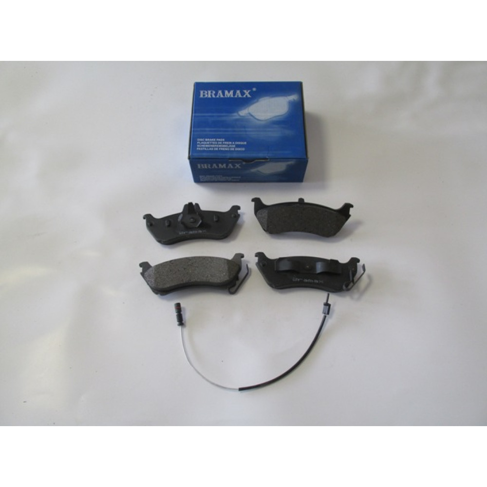 MERCEDES ML CLASS- W163- 98/05; ARKA FREN BALATASI (1 KABLOLU)(140,23X48,45X16,30)(BRAMAX) 2250-6360