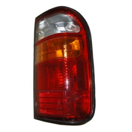 TOYOTA HILUX- PICK UP LN145- 02/05; STOP LAMBASI SAĞ BEYAZ/SARI/KIRMIZI (KOTO) 227-1501