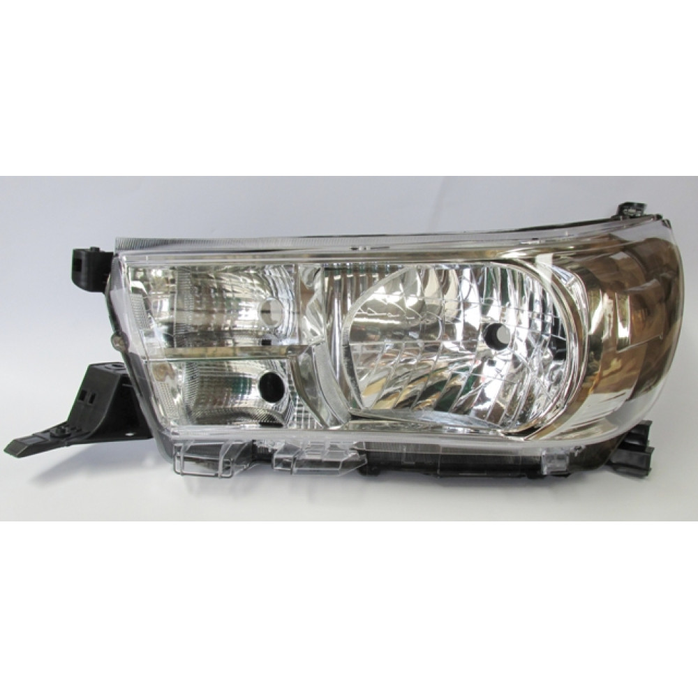 TOYOTA HILUX- PICK UP- 15/18; FAR LAMBASI SOL (ADVENTURE/ACTİVE) 230-1002