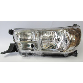 TOYOTA HILUX- PICK UP- 15/18; FAR LAMBASI SOL (ADVENTURE/ACTİVE) 230-1002