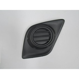 TOYOTA HILUX- PICK UP- 15/19; SİS LAMBA KAPAĞI SAĞ SİS DELİKSİZ (LM) 230-2061A