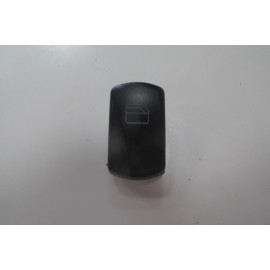 MERCEDES SPRINTER- 13/18; ÖN/ARKA CAM DÜĞME BUTONU SAĞ 2304-1955