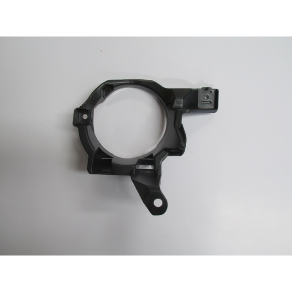 TOYOTA RAV4- 13/16; SİS LAMBA İÇ BAĞLANTI BRAKETİ SAĞ SİS DELİKLİ (TW) 243-2061