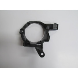 TOYOTA RAV4- 13/16; SİS LAMBA İÇ BAĞLANTI BRAKETİ SAĞ SİS DELİKLİ (TW) 243-2061