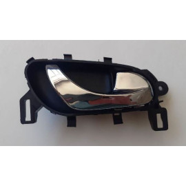 NISSAN QASHQAI- J11- 14/21; ARKA KAPI İÇ AÇMA KOLU SAĞ NİKELAJLI 256-3051