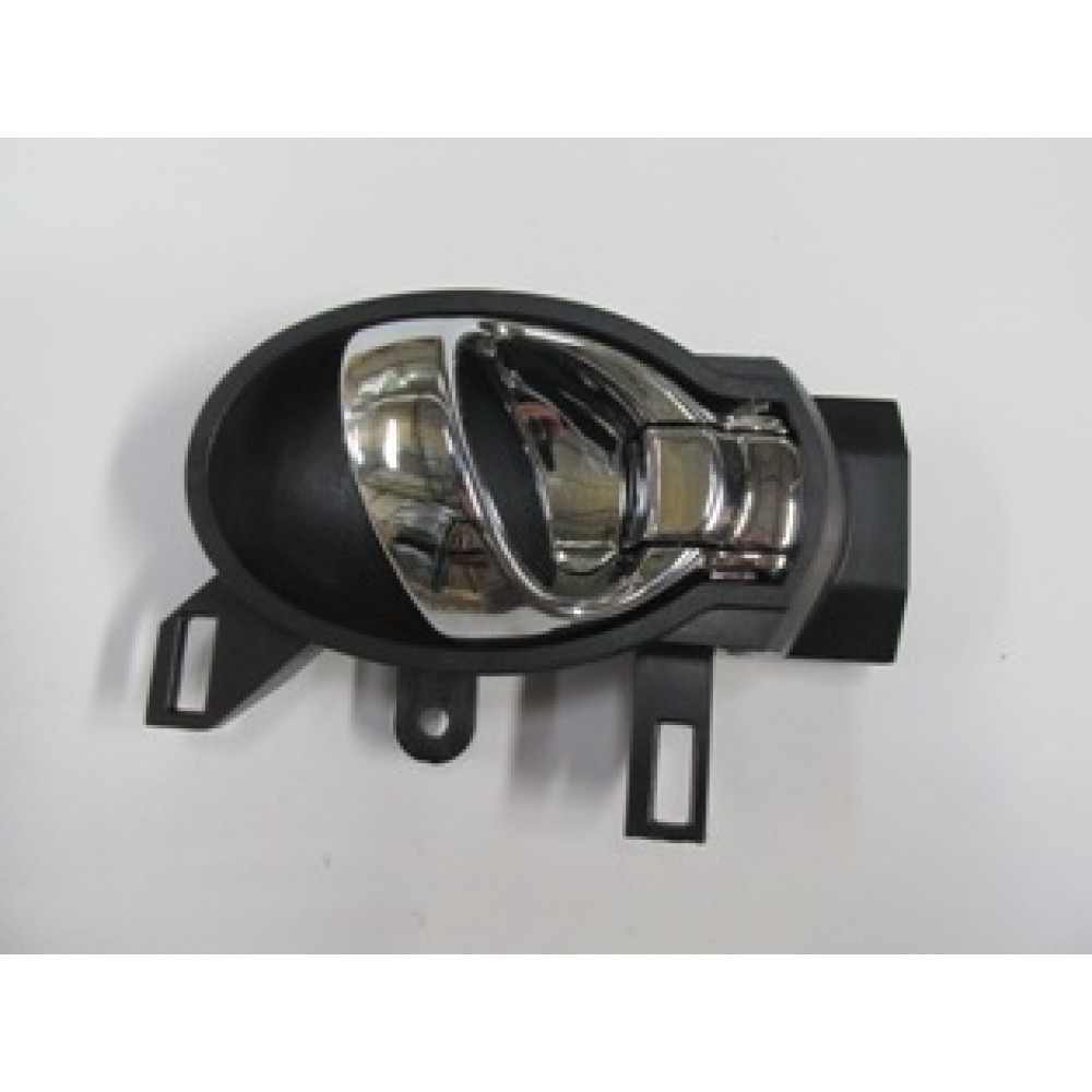 NISSAN JUKE- 11/19; ÖN KAPI İÇ AÇMA KOLU SAĞ SİYAH (ELCEĞİ NİKELAJLI) (HUSHAN) 258-3011