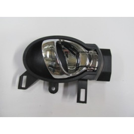 NISSAN JUKE- 11/19; ÖN KAPI İÇ AÇMA KOLU SAĞ SİYAH (ELCEĞİ NİKELAJLI) (HUSHAN) 258-3011