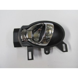 NISSAN JUKE- 11/19; ÖN KAPI İÇ AÇMA KOLU SOL SİYAH (ELCEĞİ NİKELAJLI) (HUSHAN) 258-3012