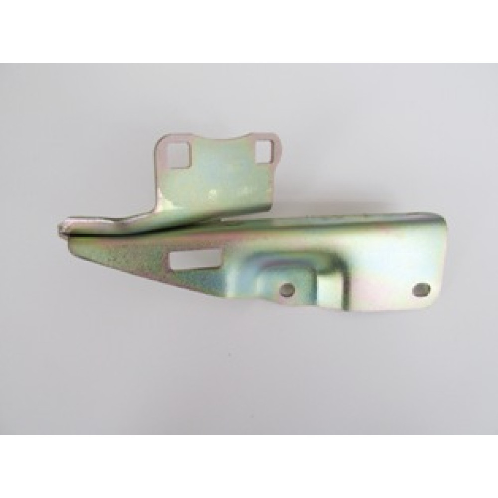 NISSAN MAXIMA- A32- 00/02; KAPUT MENTEŞESİ SAĞ 267-2355