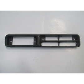 NISSAN PICK UP- D21- 89/97; ÖN TAMPON PANJURU SOL (CASP) 292-2012