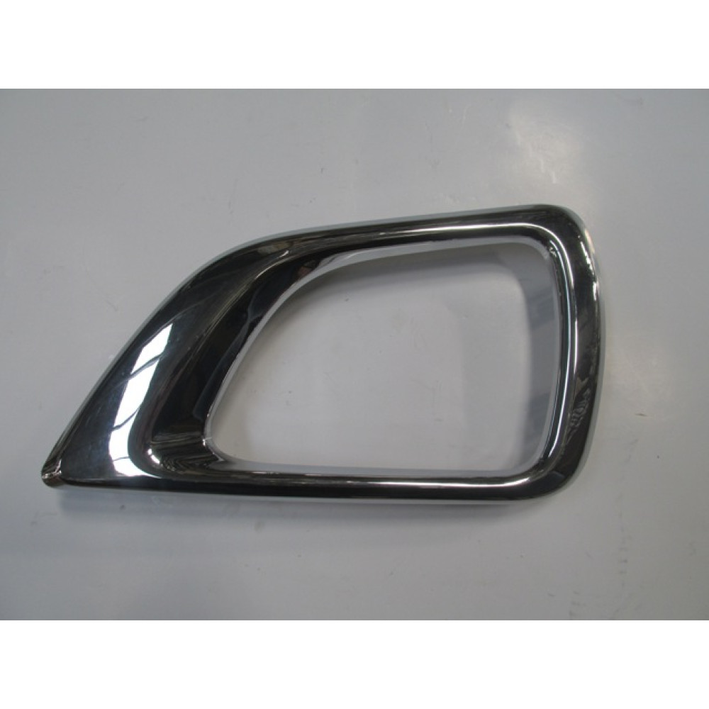 NISSAN PICK UP- NAVARA- 16/22; SİS LAMBA ÇERÇEVESİ SOL NİKELAJLI (CASP) 296-2064