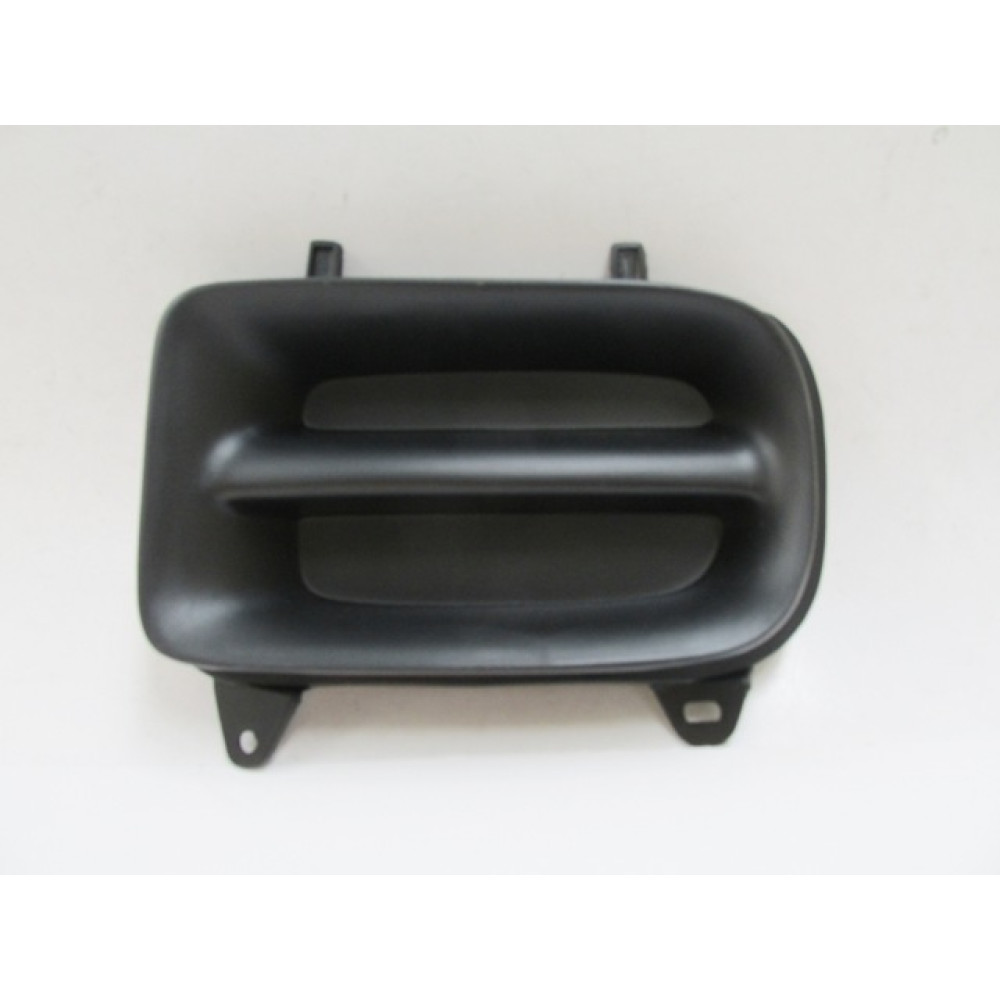 MAZDA 323- FAMILIA- 95/97; SİS LAMBA KAPAĞI SAĞ SİS DELİKSİZ (TYG) 325-2061